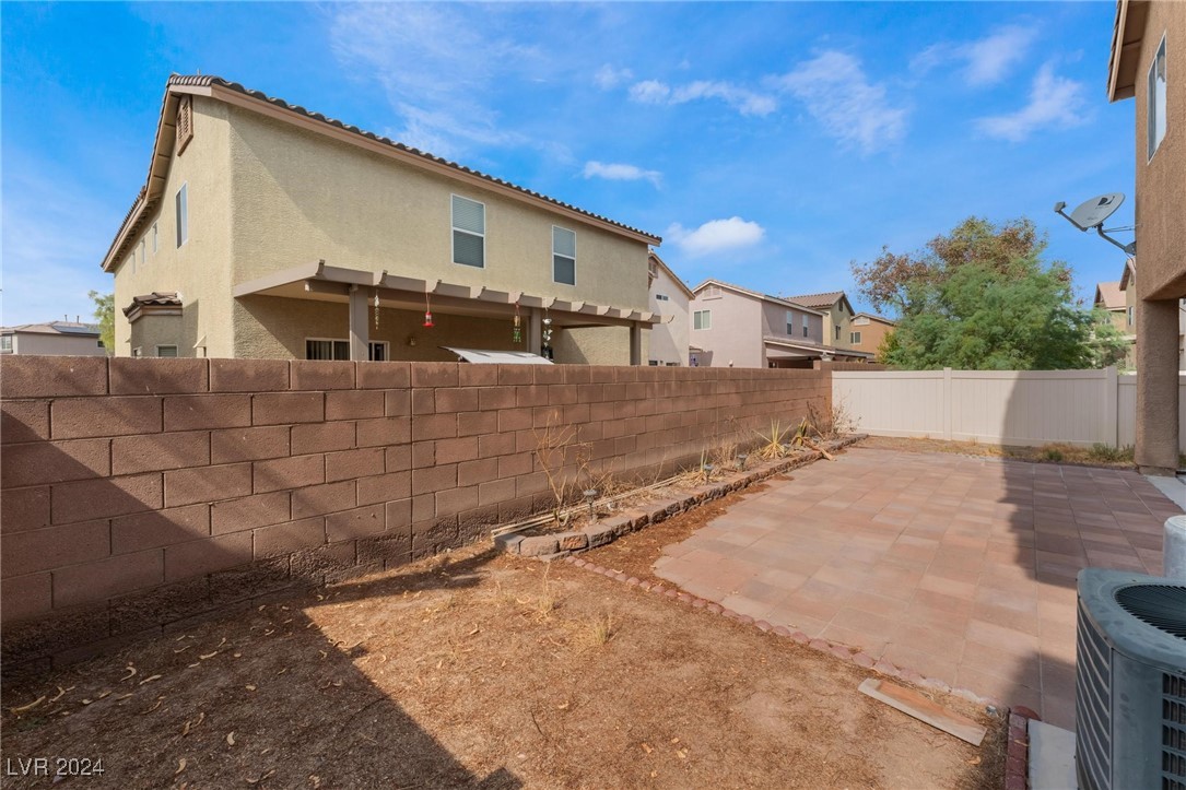 5693 Low Stakes Court