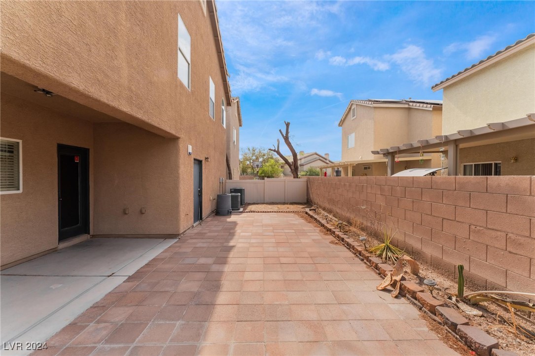 5693 Low Stakes Court