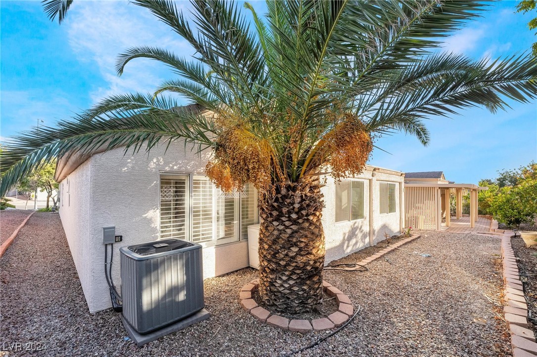 2163 High Mesa Drive