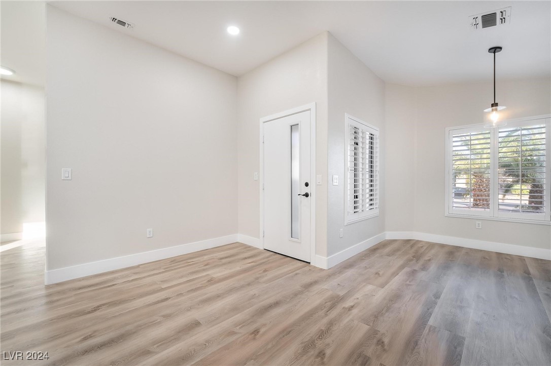 2163 High Mesa Drive
