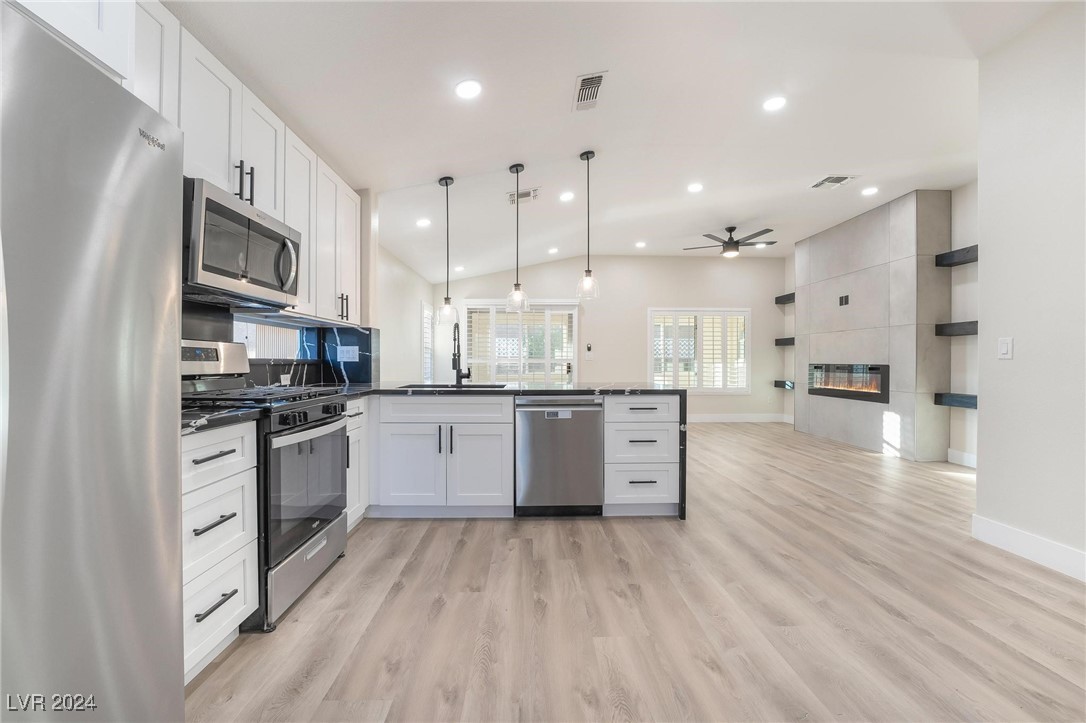 2163 High Mesa Drive