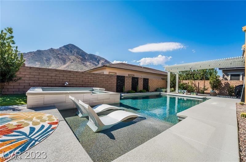 3019 Sierra Juniper Court