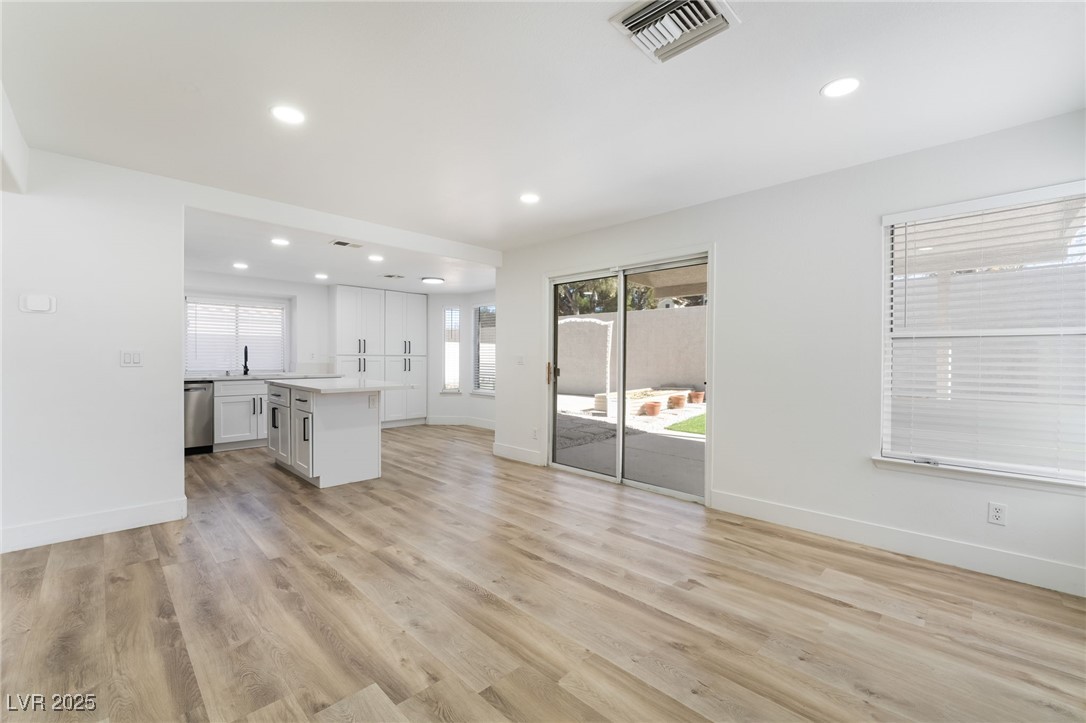 80 Sea Holly Way