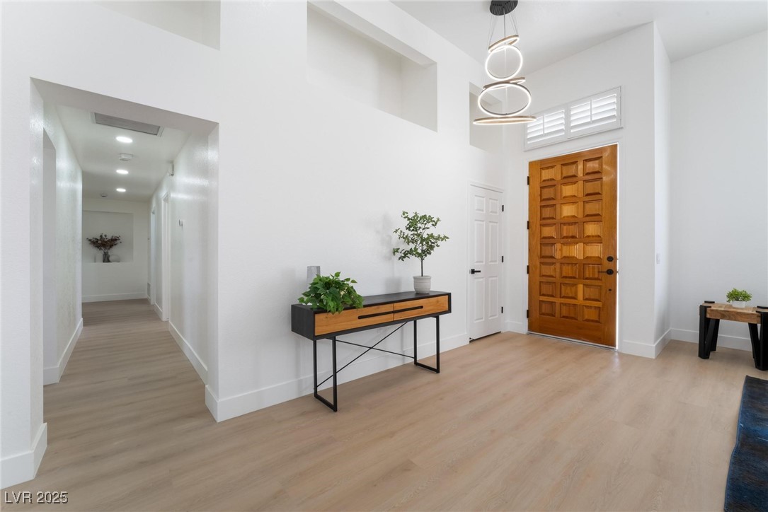 2528 Sunup Drive