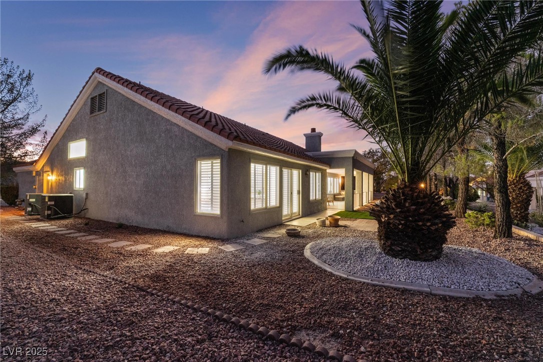 2528 Sunup Drive