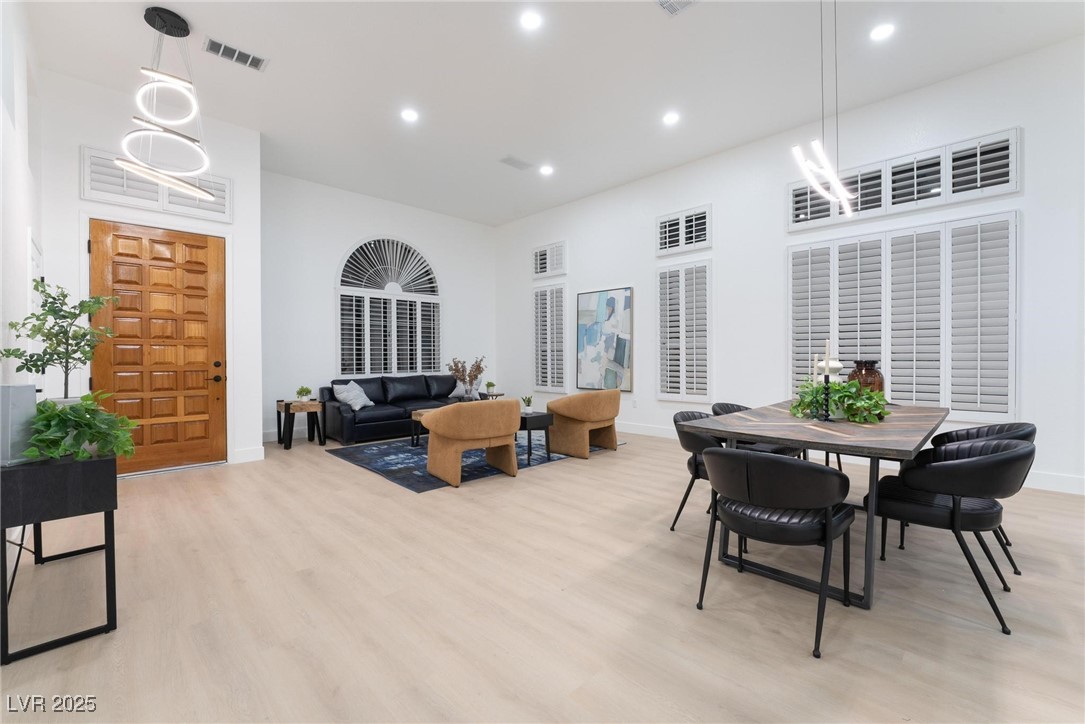 2528 Sunup Drive