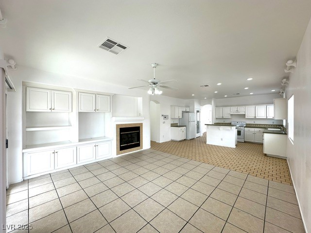 4713 Vista Del Rey Court