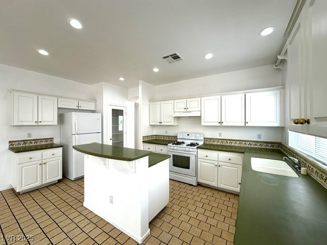 4713 Vista Del Rey Court