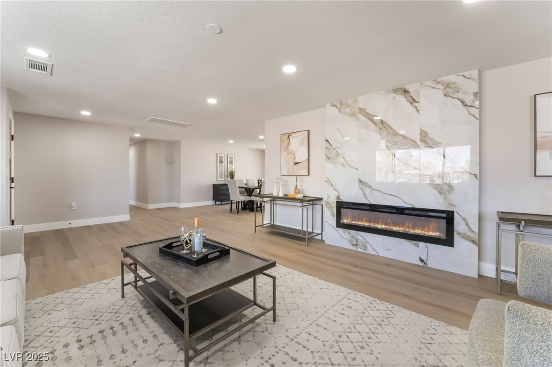 616 Lacy Lane