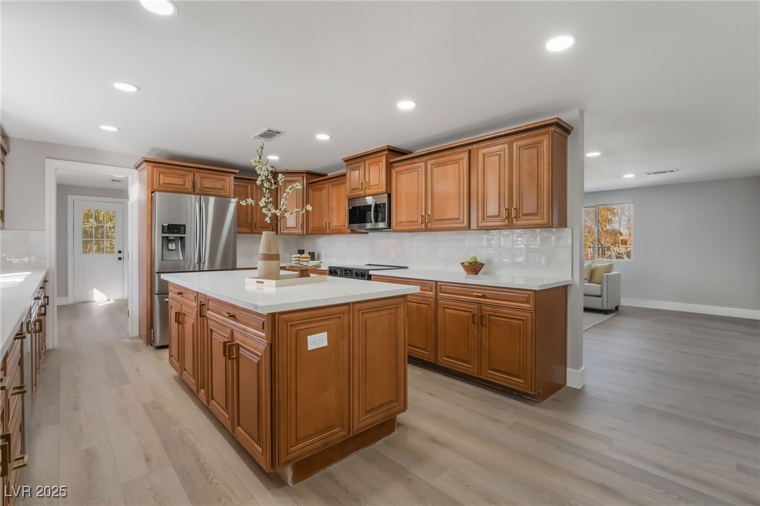 616 Lacy Lane