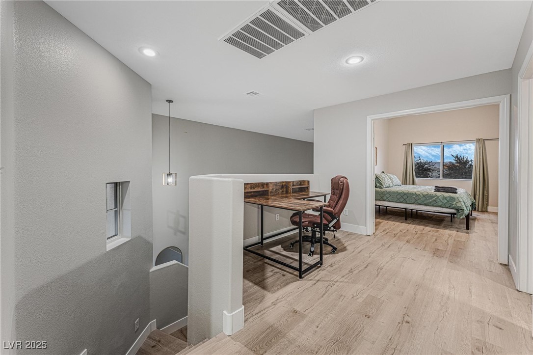519 HALL OF FAME Drive