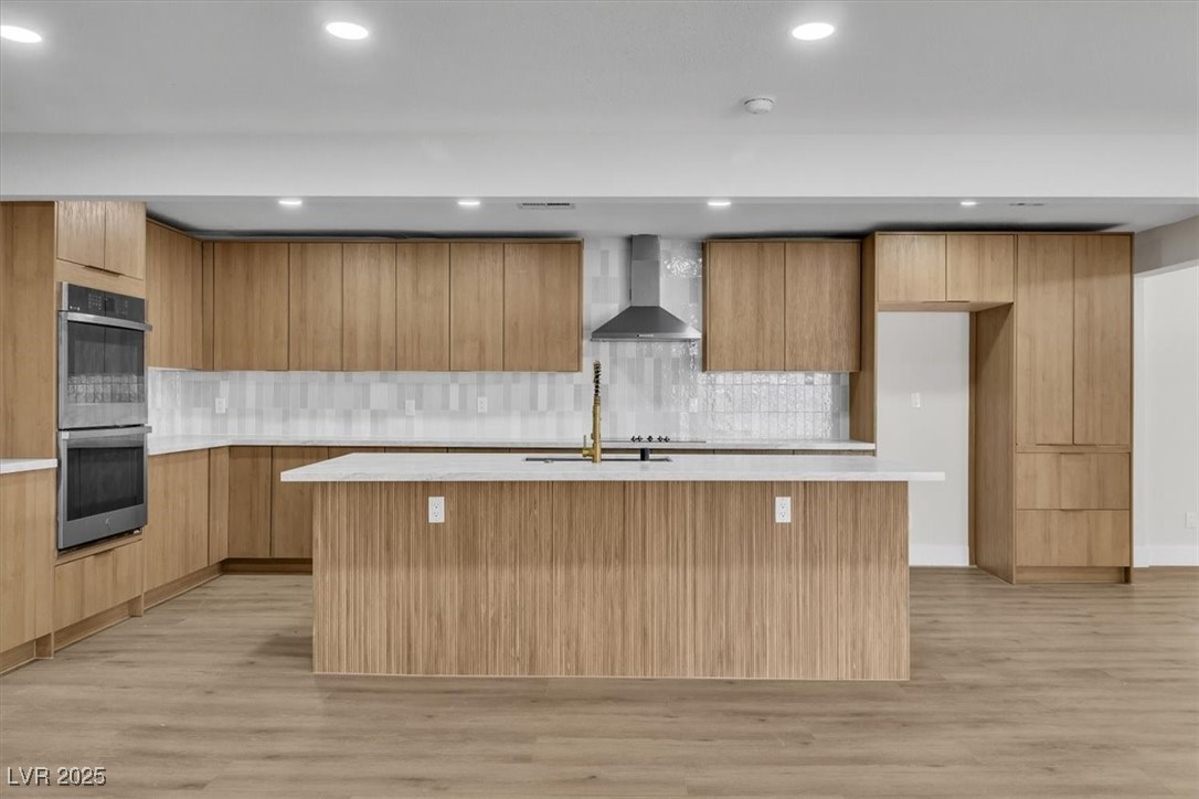 2504 Llewellyn Drive