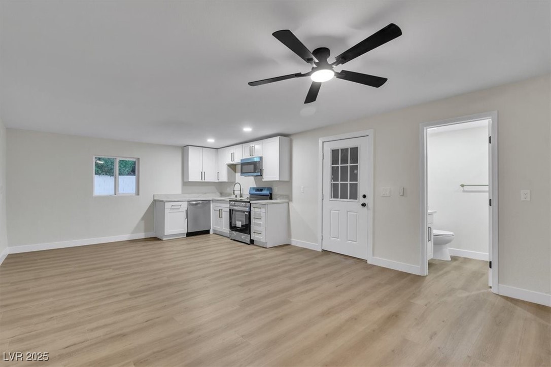 2504 Llewellyn Drive