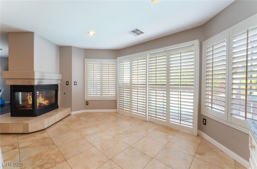 3921 White Castle Street