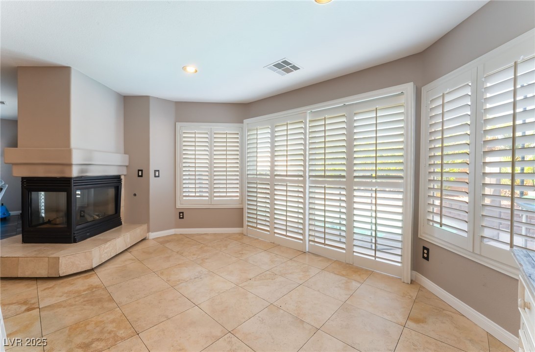 3921 White Castle Street