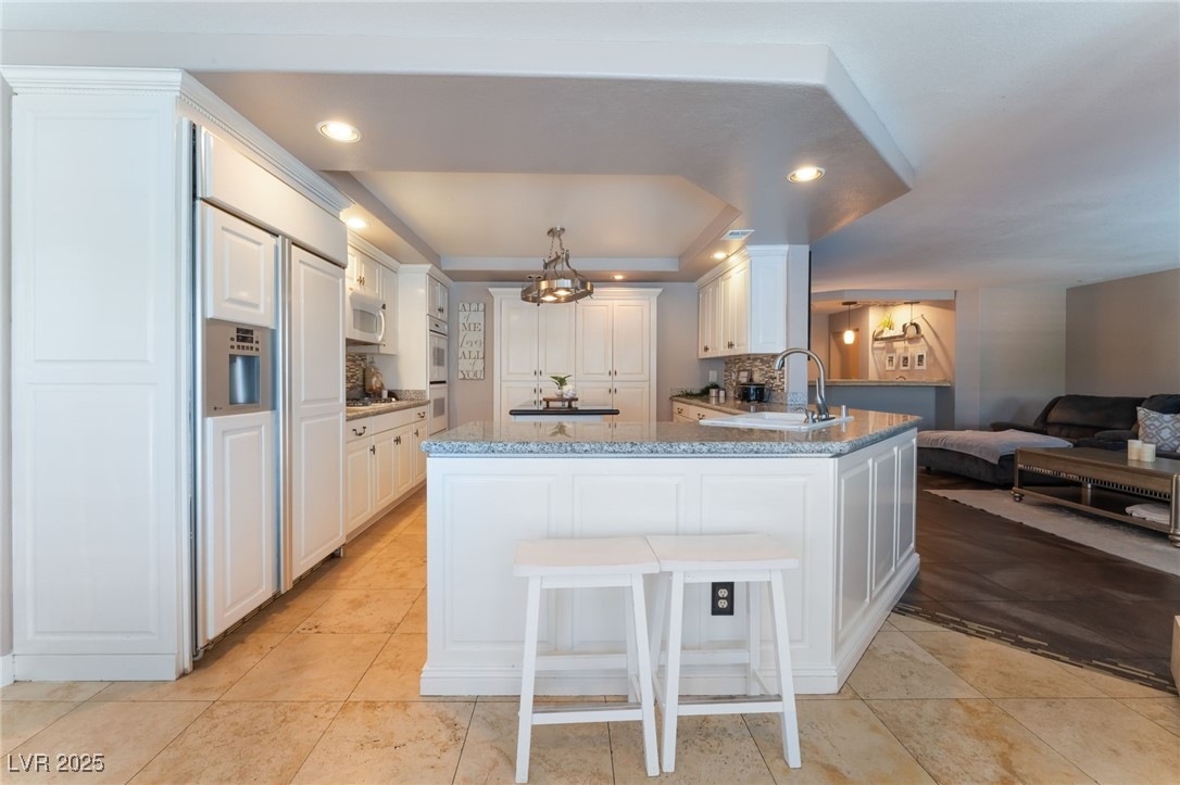 3921 White Castle Street