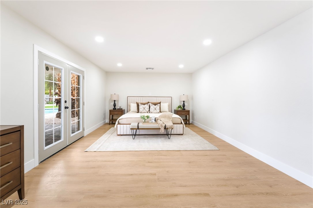 2504 Llewellyn Drive