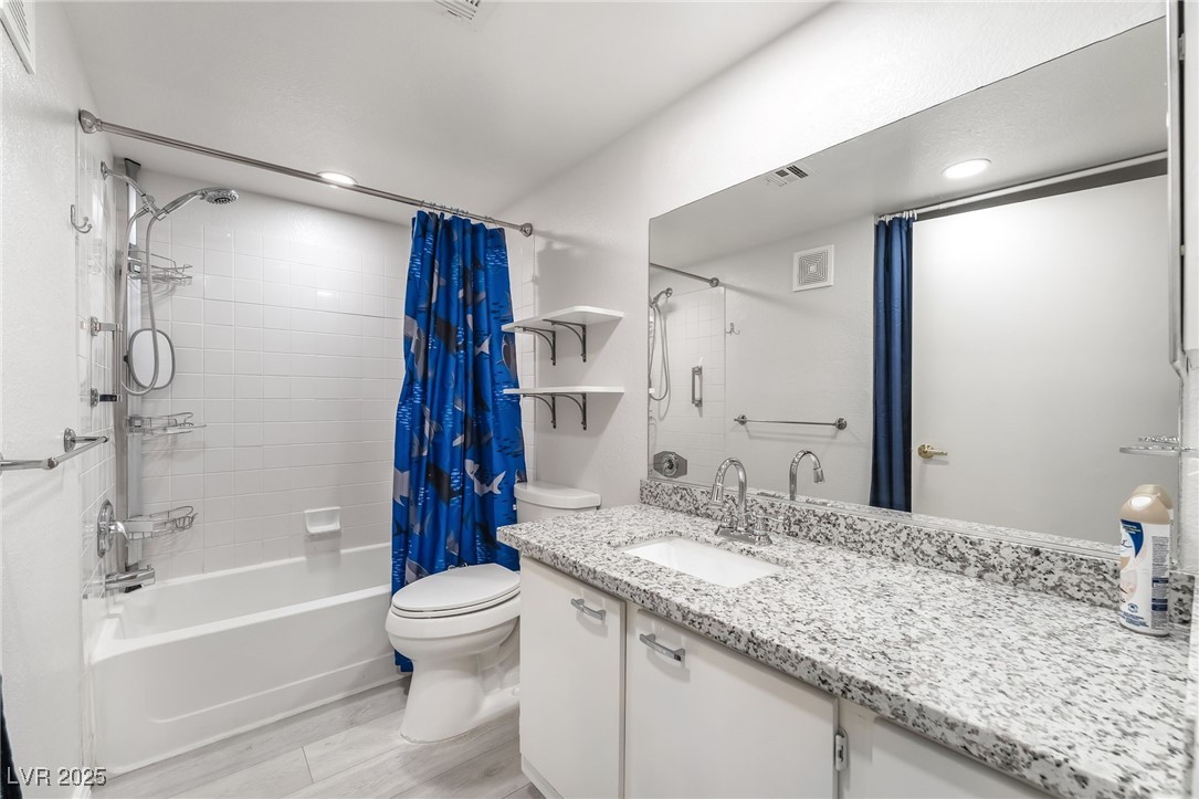 555 East Silverado Ranch Boulevard 1028