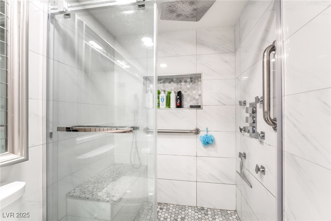 555 East Silverado Ranch Boulevard 1028