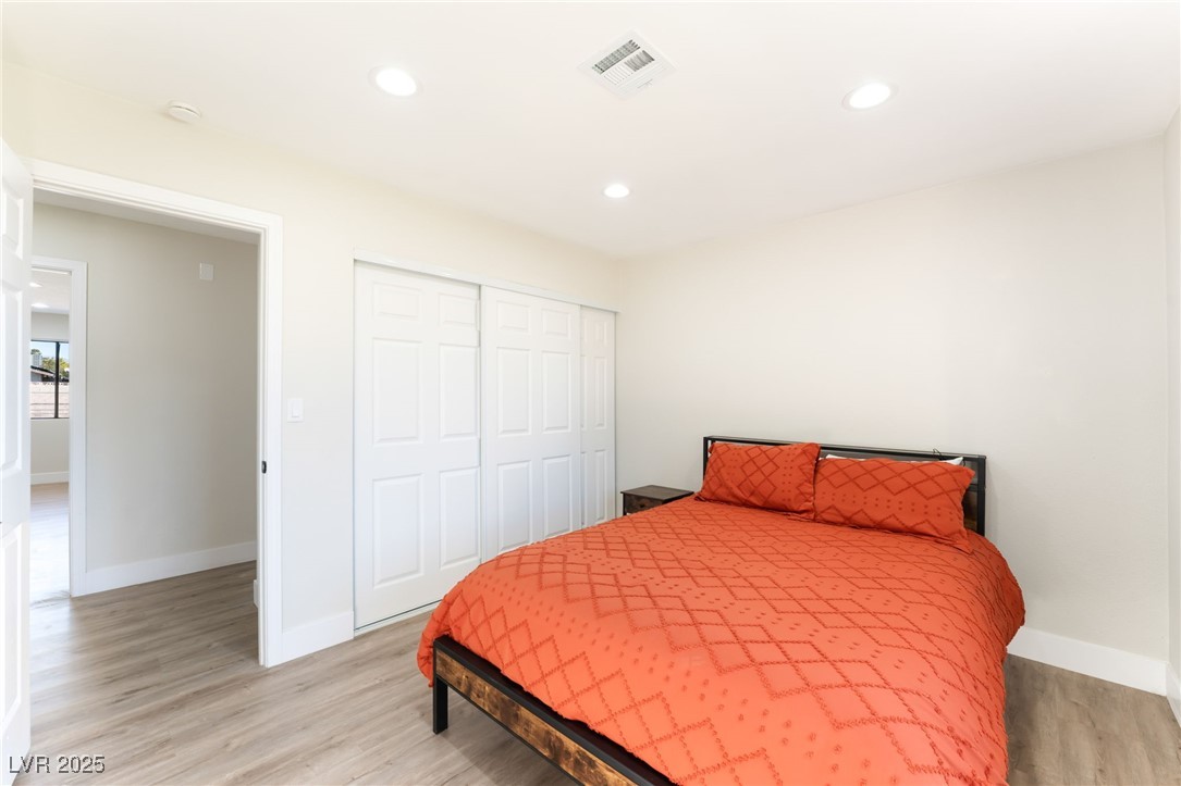 5500 Avenida Vaquero