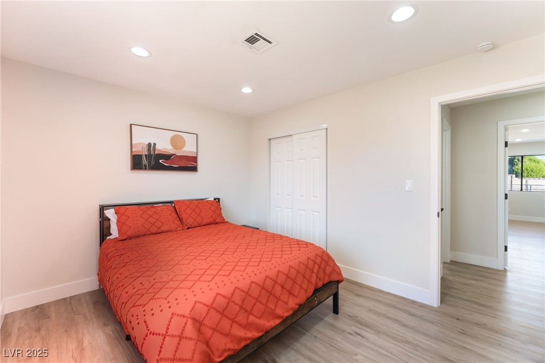 5500 Avenida Vaquero