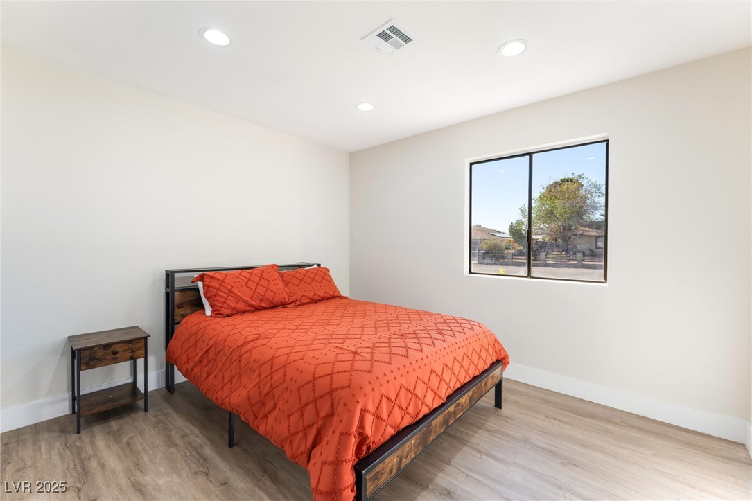 5500 Avenida Vaquero