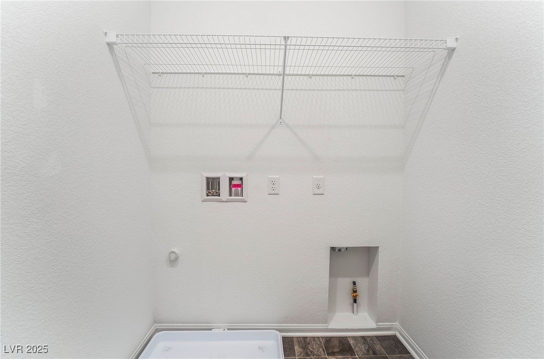 5745 Becklow Gardens Avenue