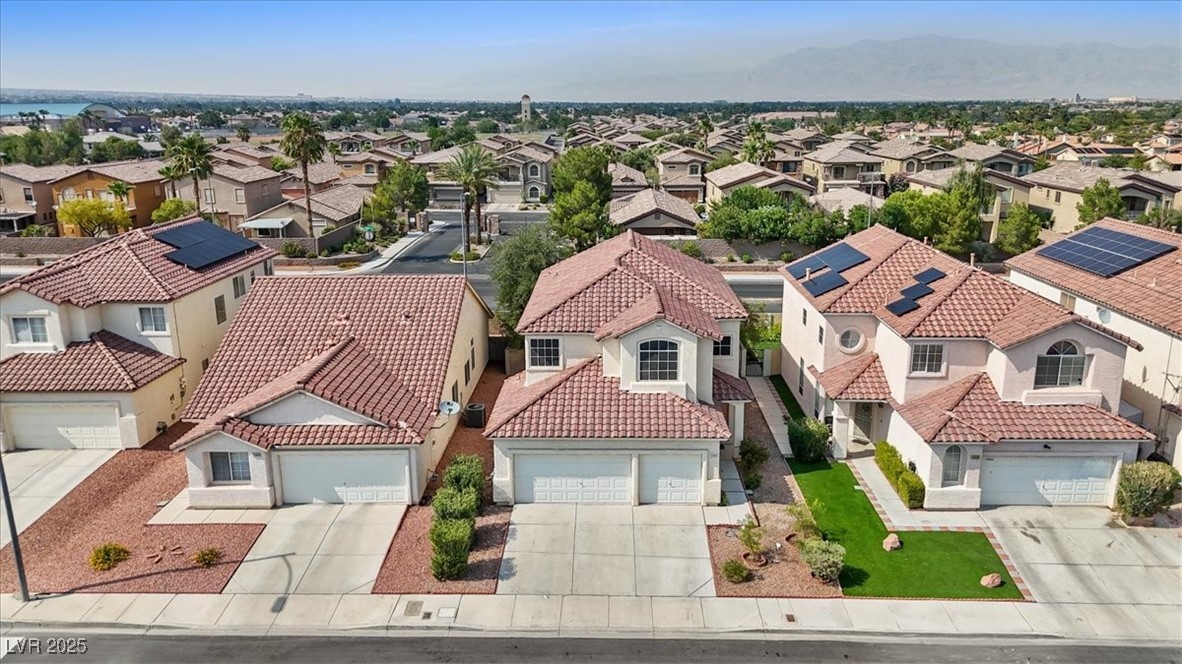 3560 Unique Way