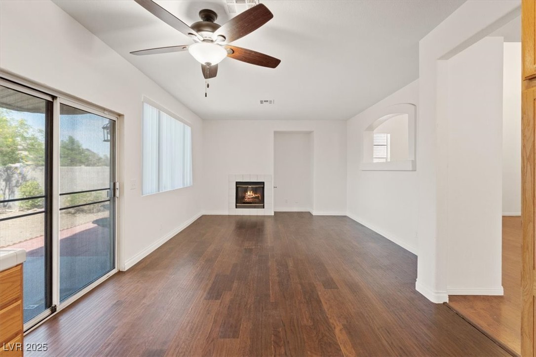 3560 Unique Way