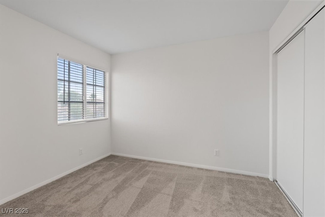 3560 Unique Way