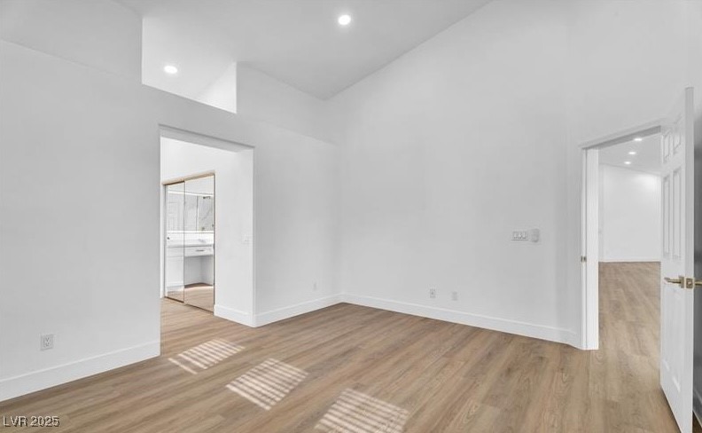 8233 Valley Stream Avenue