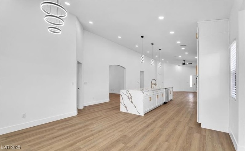 8233 Valley Stream Avenue