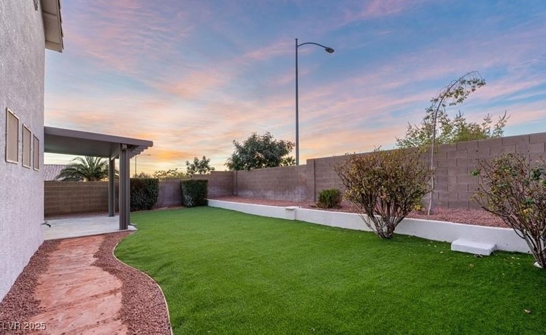 8233 Valley Stream Avenue