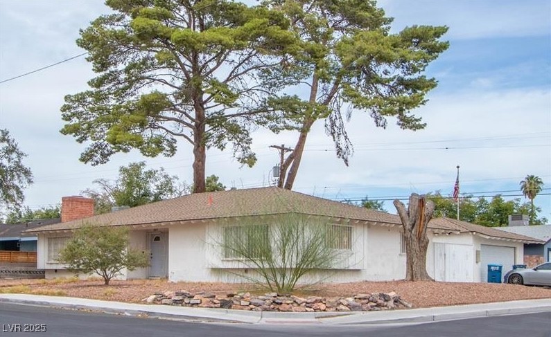 1825 Griffith Avenue