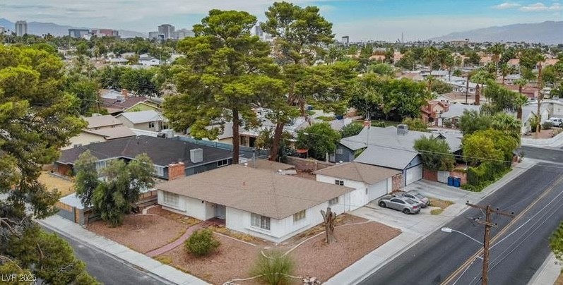 1825 Griffith Avenue