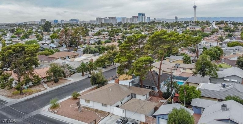 1825 Griffith Avenue