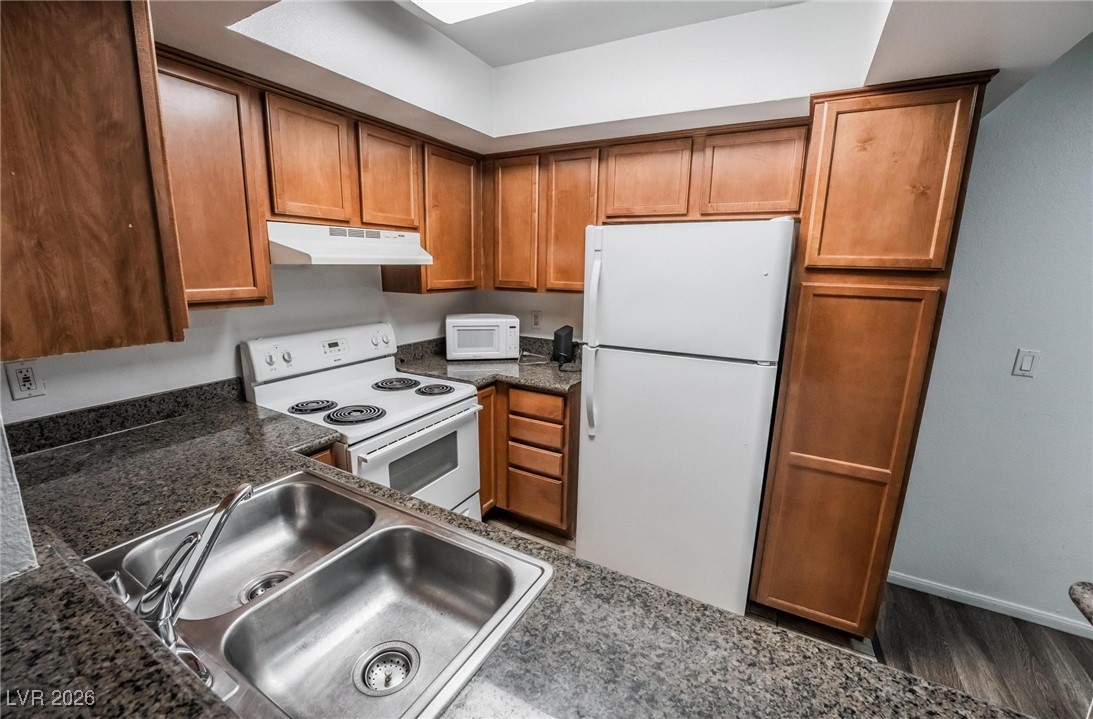 1455 East Katie Avenue C11