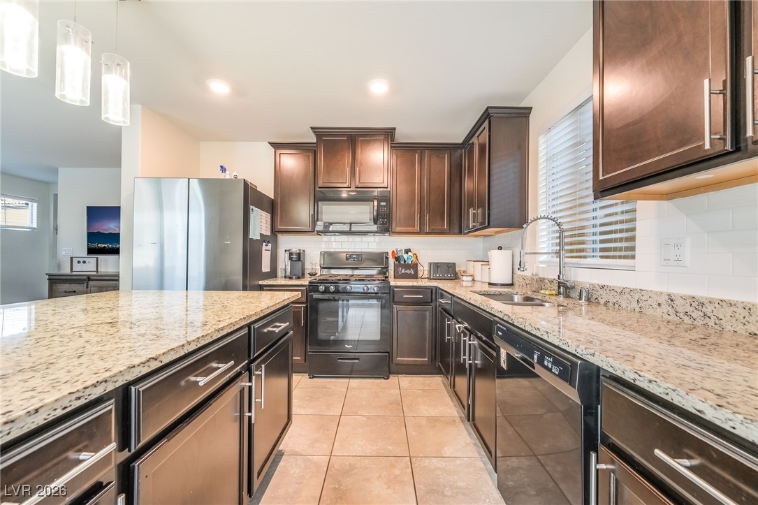 6415 Broadcloth Court