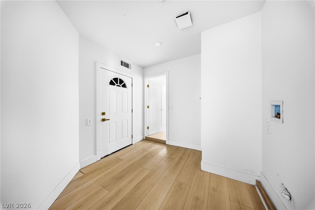 1295 Los Meadows Drive