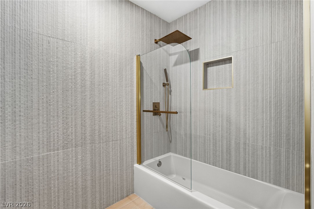 1295 Los Meadows Drive