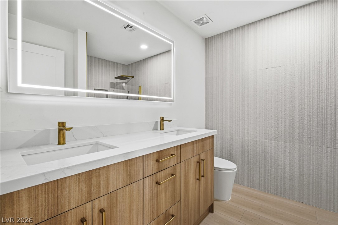 1295 Los Meadows Drive