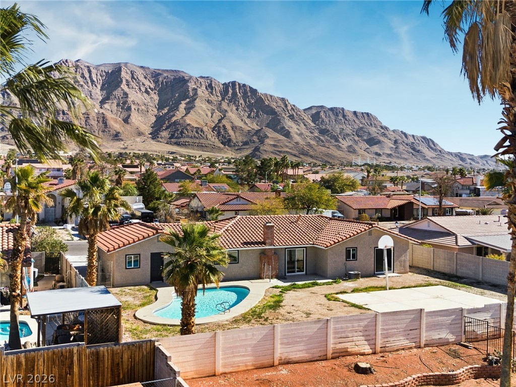 1295 Los Meadows Drive