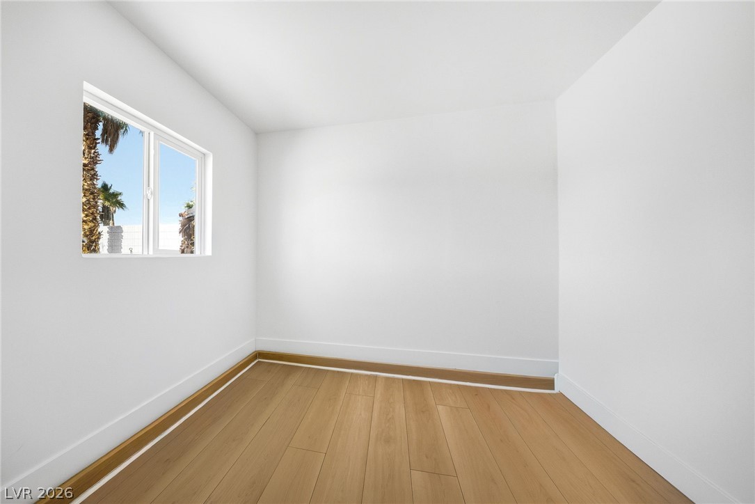 1295 Los Meadows Drive