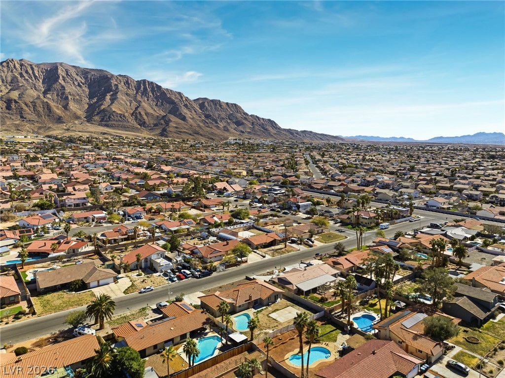 1295 Los Meadows Drive