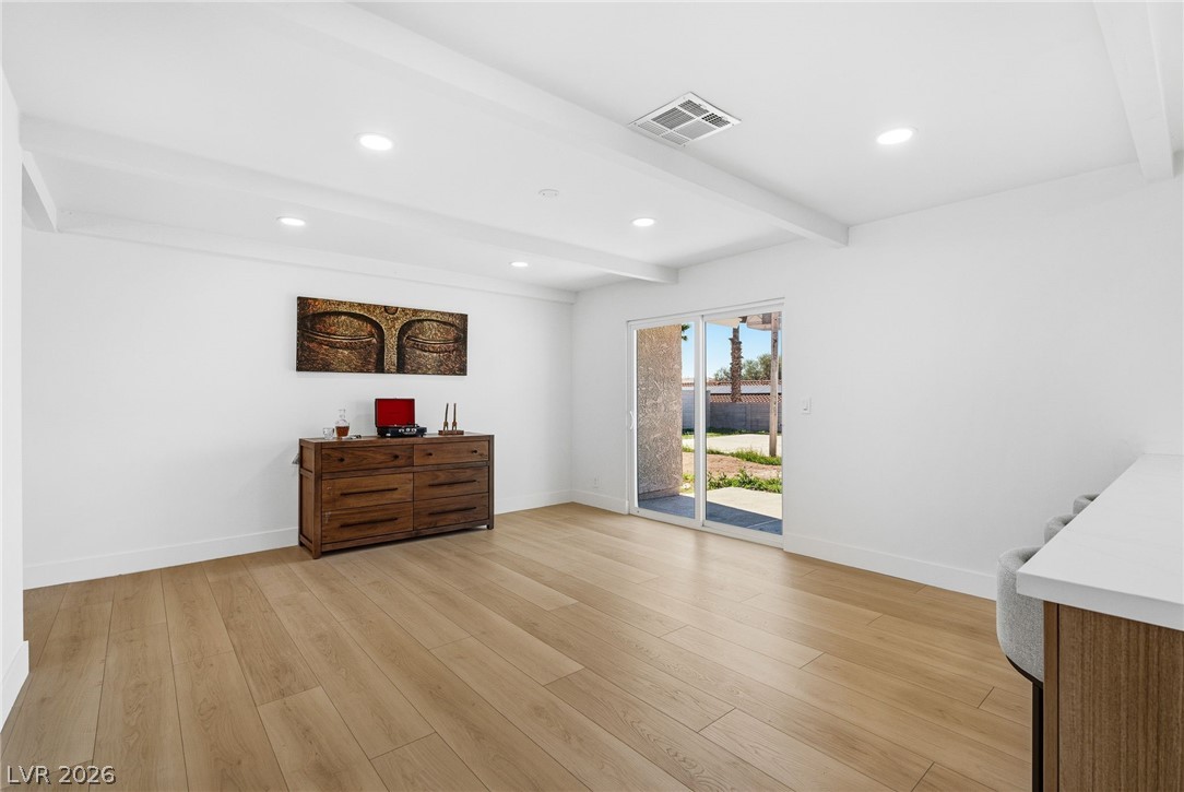 1295 Los Meadows Drive