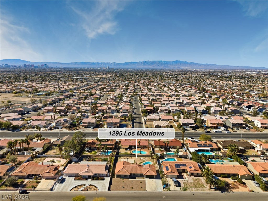 1295 Los Meadows Drive