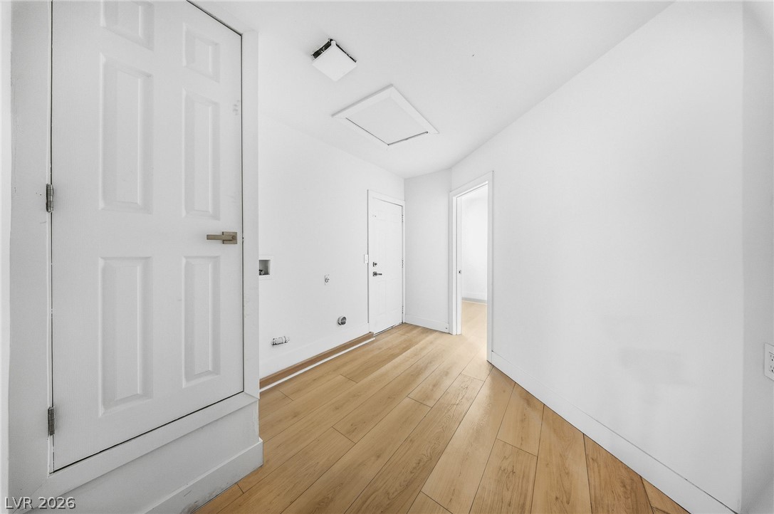 1295 Los Meadows Drive