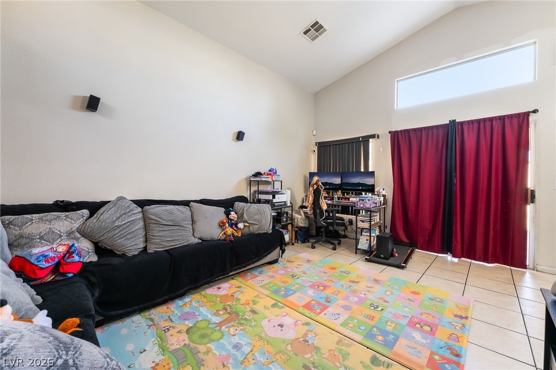 3112 Asher Lane