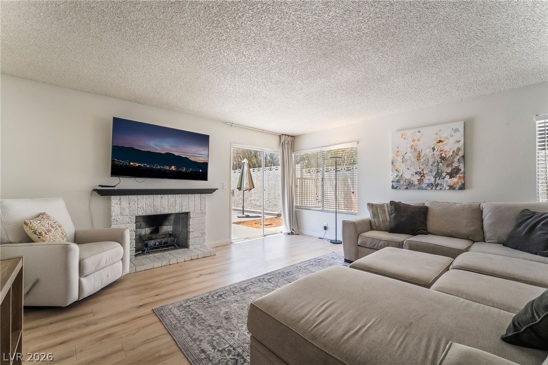 6999 Mountain Moss Drive