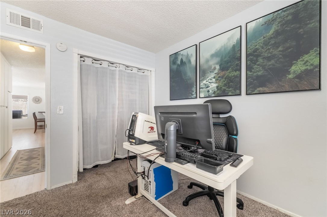 6999 Mountain Moss Drive